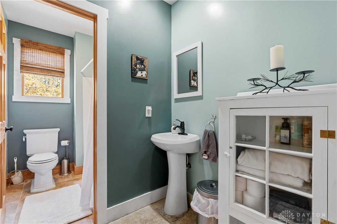 Adams Twp, Ohio, 45177, United States, 6 Bedrooms Bedrooms, ,4 BathroomsBathrooms,Residential,For Sale,1989294