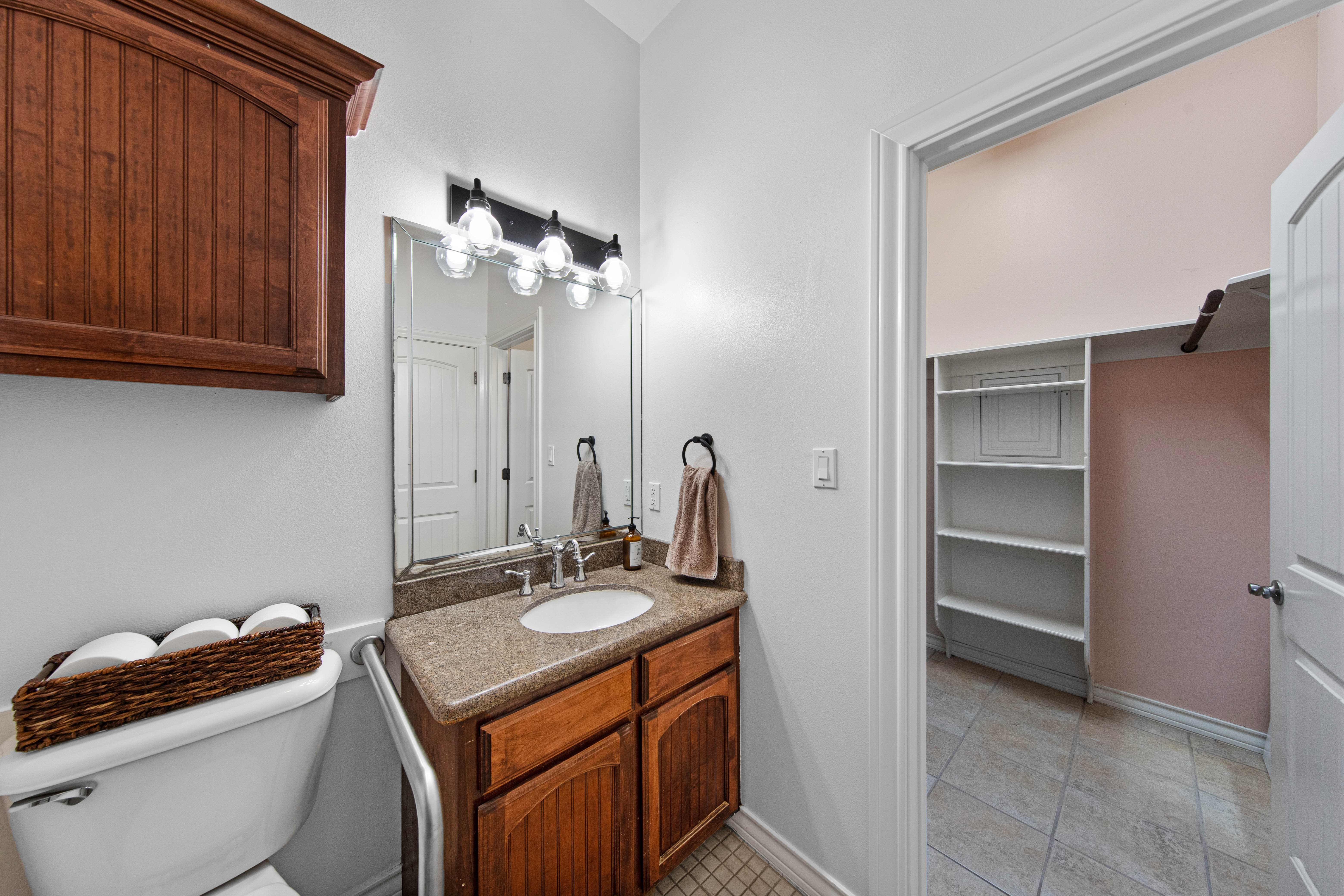 14847 Valencia Circle South, Harlingen, Texas, 78552, United States, 5 Bedrooms Bedrooms, ,7 BathroomsBathrooms,Residential,For Sale,14847 Valencia Circle South,1683740