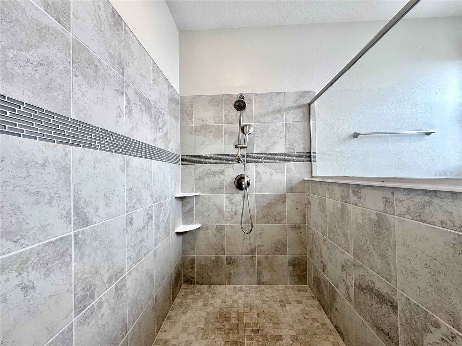 ORLANDO, Florida, 32832, United States, 4 Bedrooms Bedrooms, ,3 BathroomsBathrooms,Residential,For Sale,1980817