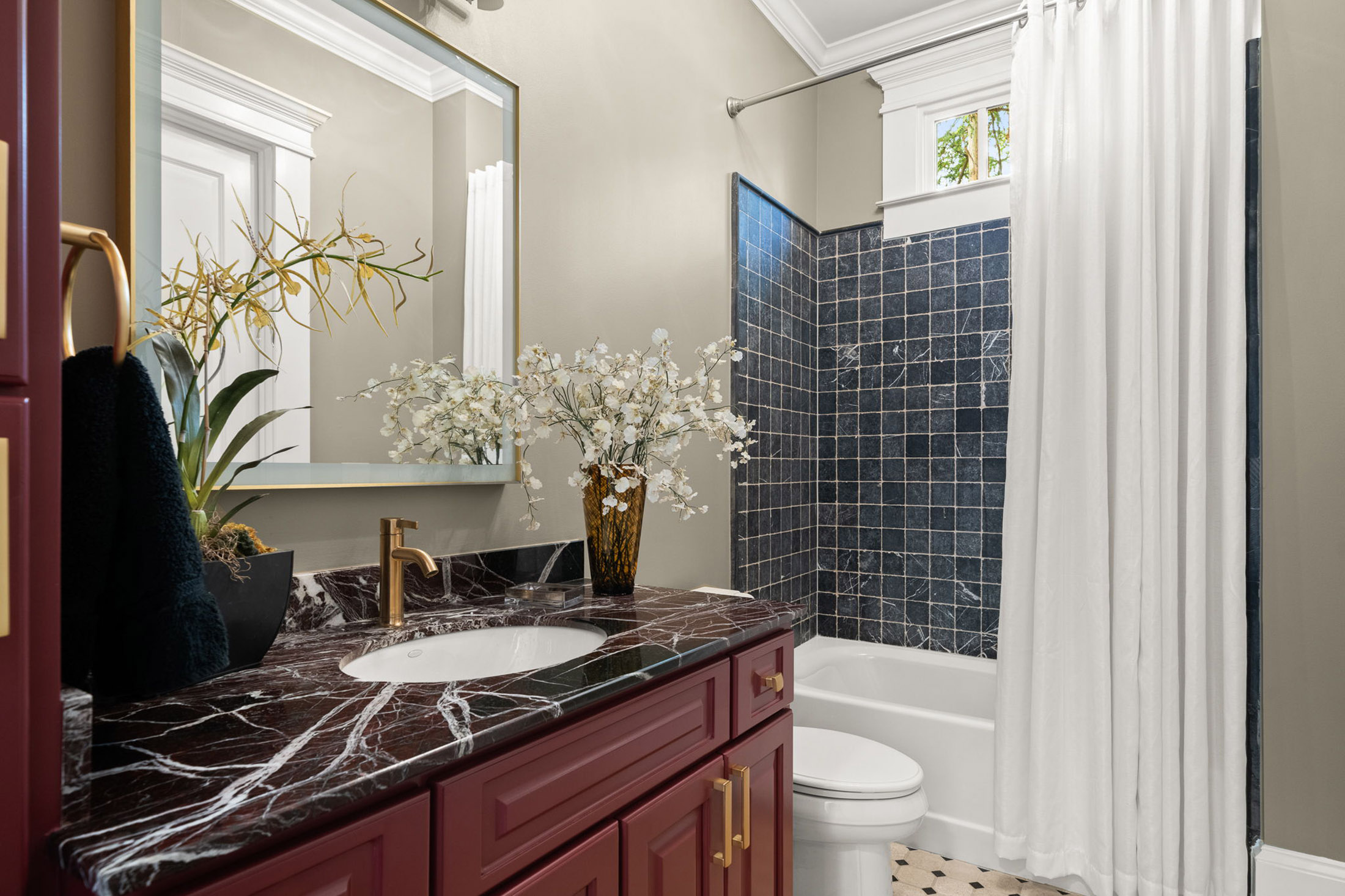  Extraordinary Druid Hills Brick Home with a Resort-caliber Backyard - 物件實景