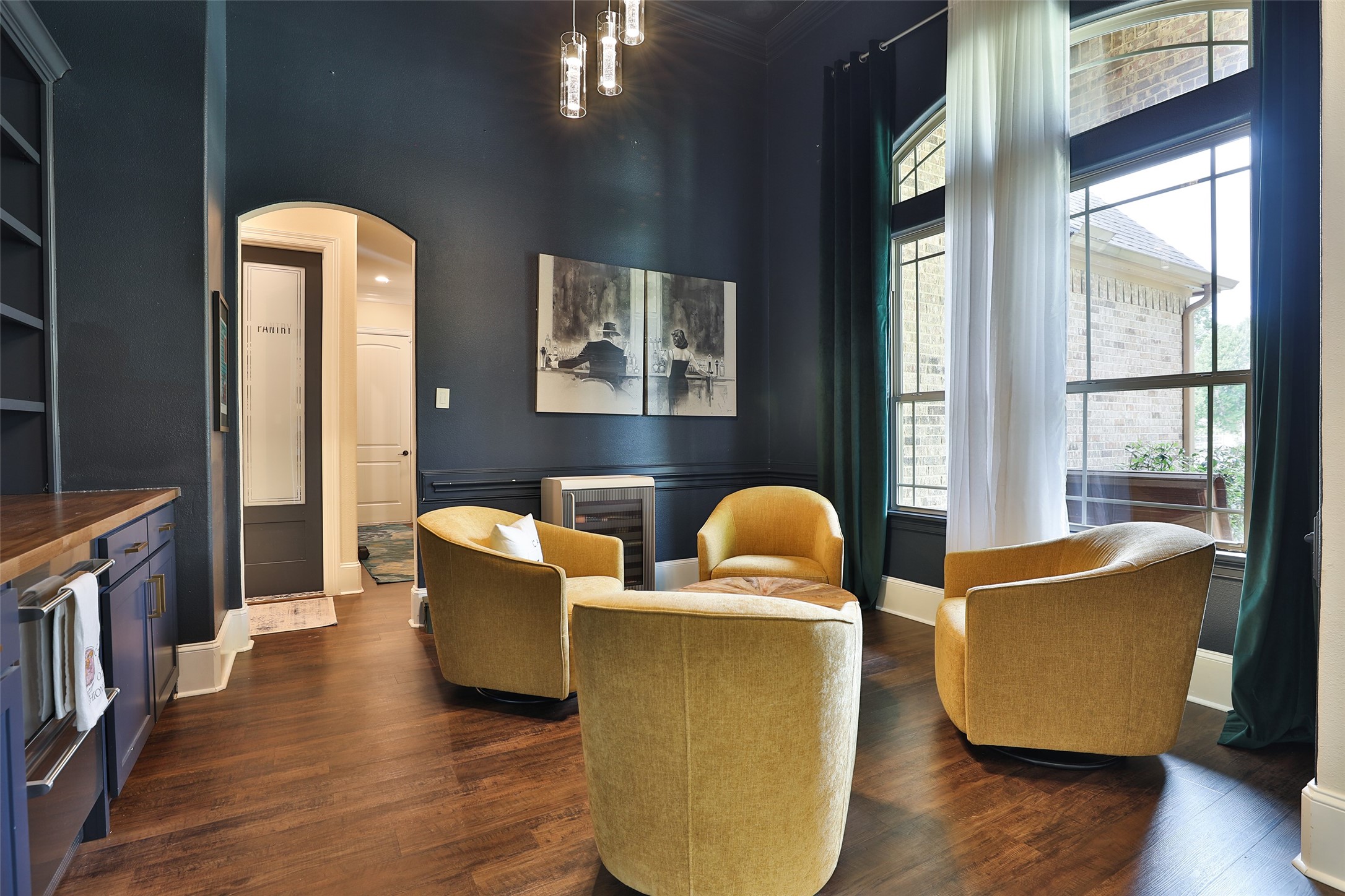  3422 Woodbine Drive - 物件實景