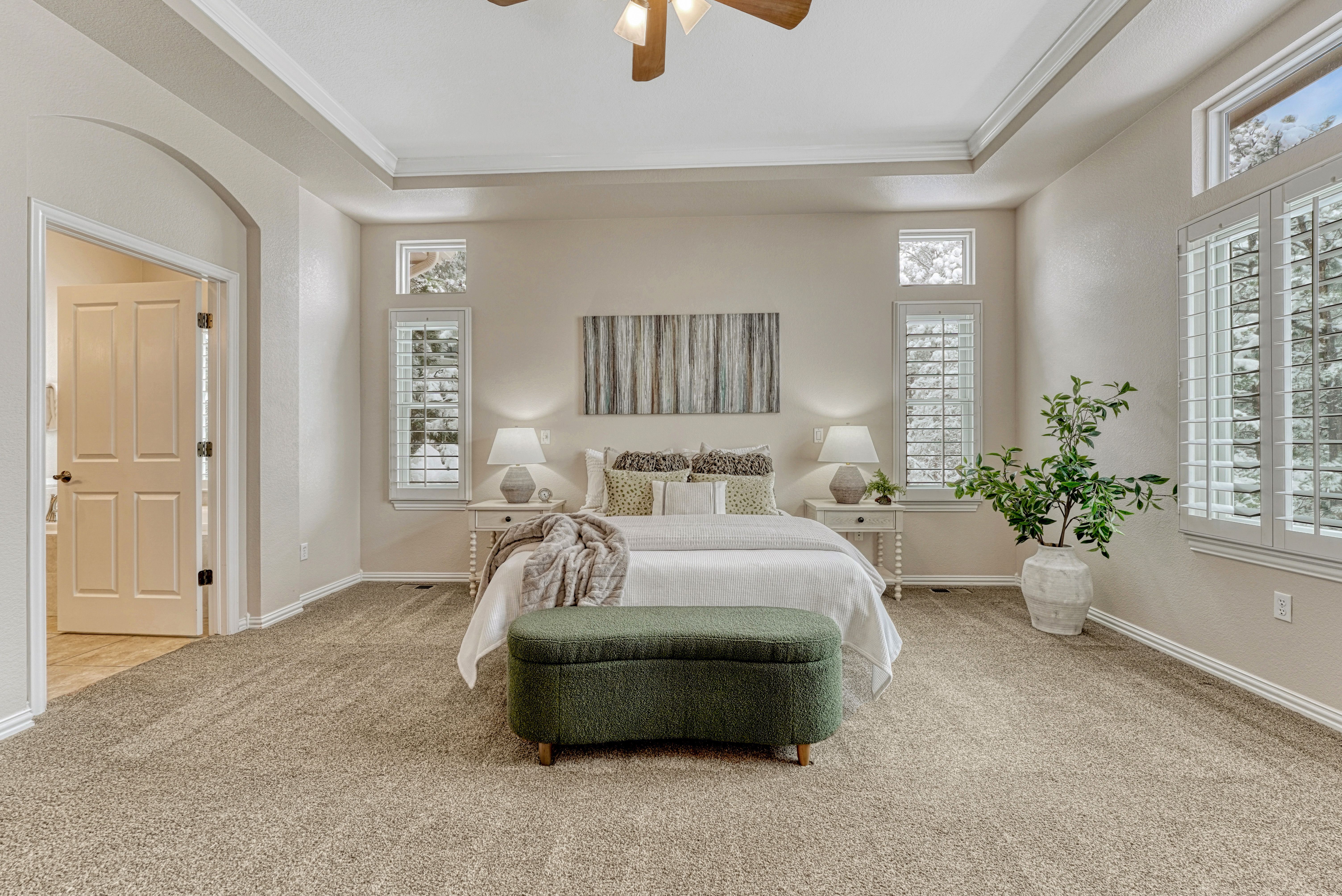 Forest Park Ranch Home with Golf Course Views - 物件實景