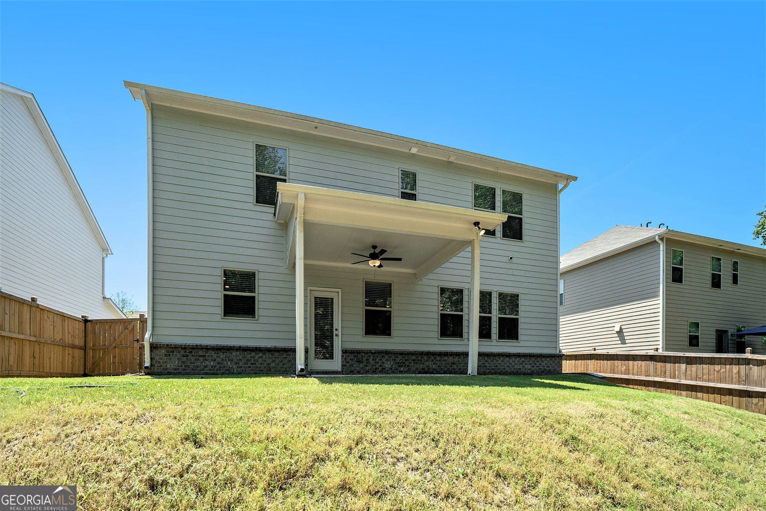 Lawrenceville, Georgia, 30045, United States, 4 Bedrooms Bedrooms, ,4 BathroomsBathrooms,Residential,For Sale,1929725