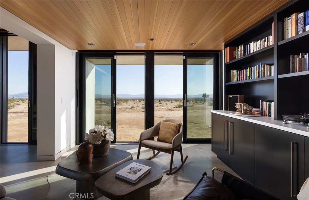 Joshua Tree, California, 92252, United States, 4 Bedrooms Bedrooms, ,3 BathroomsBathrooms,Residential,For Sale,1961812