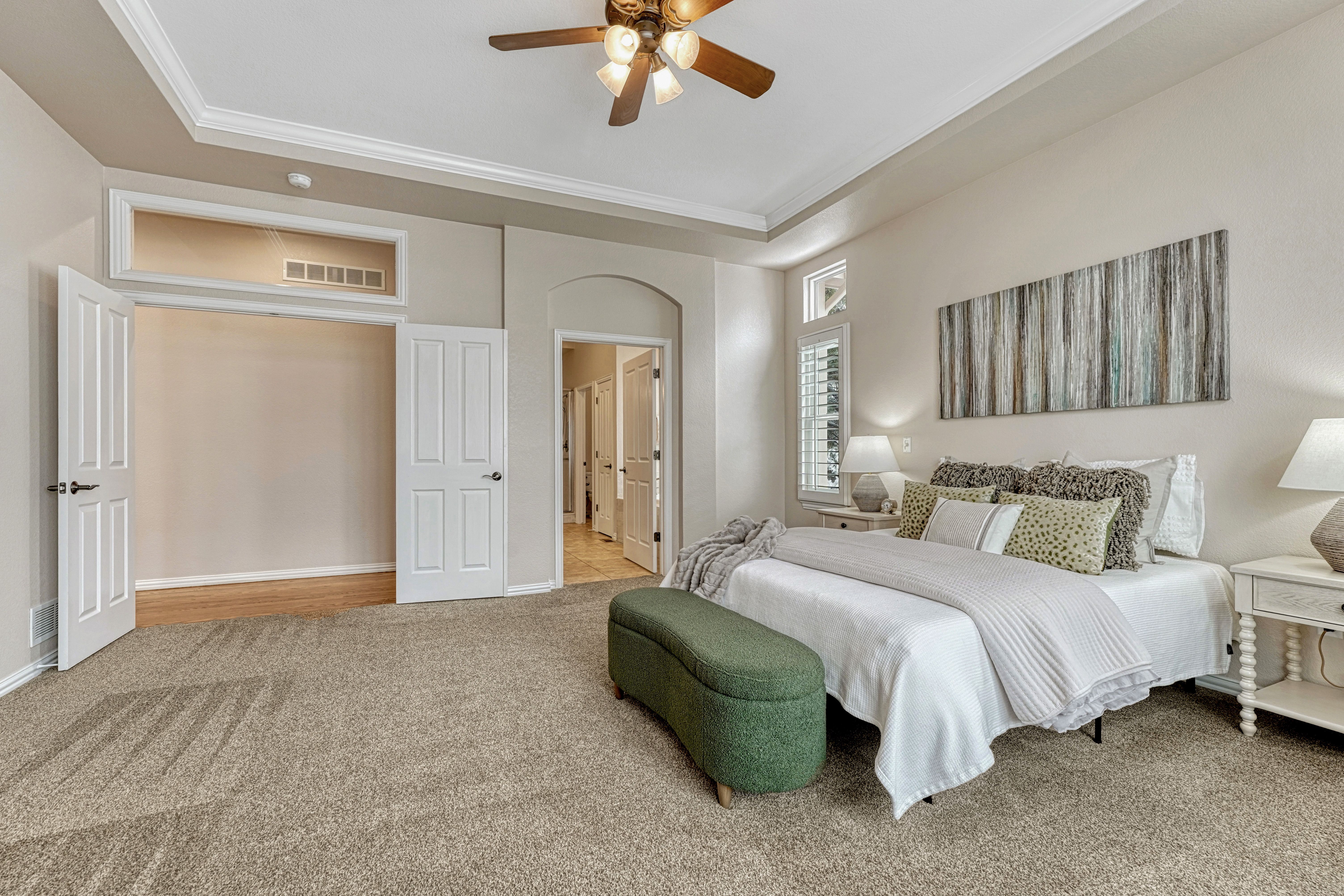  Forest Park Ranch Home with Golf Course Views - 物件實景