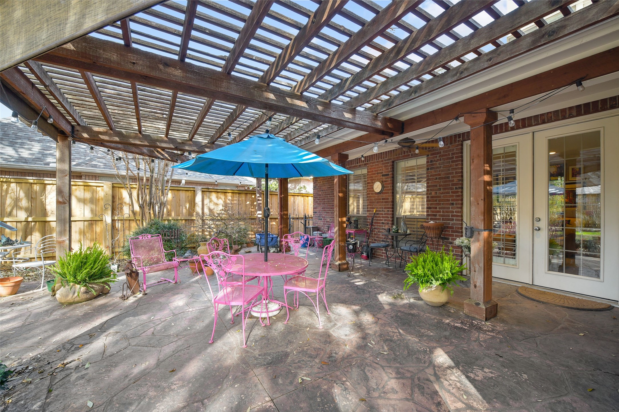 Fort Worth, Texas, 76109, United States, 3 Bedrooms Bedrooms, ,3 BathroomsBathrooms,Residential,For Sale,1911939