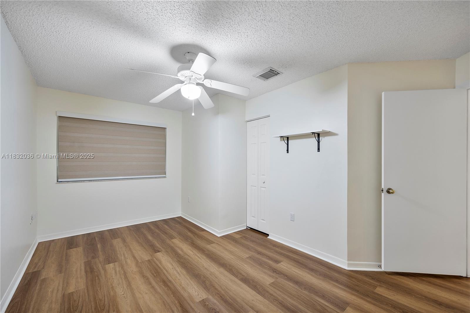 Miami, Florida, 33186, United States, 4 Bedrooms Bedrooms, ,3 BathroomsBathrooms,Residential,For Sale,1882398