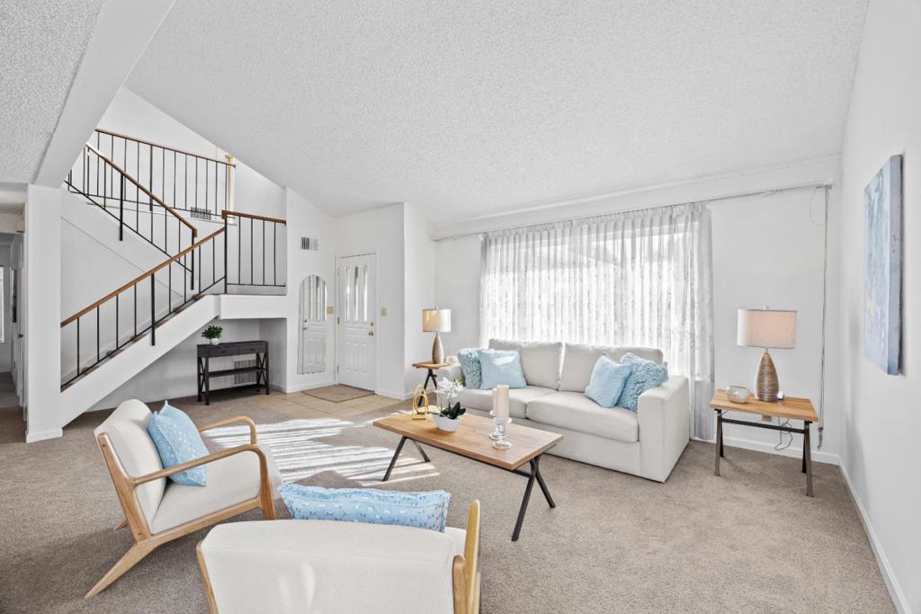 San Jose, California, 95111, United States, 4 Bedrooms Bedrooms, ,3 BathroomsBathrooms,Residential,For Sale,2000378