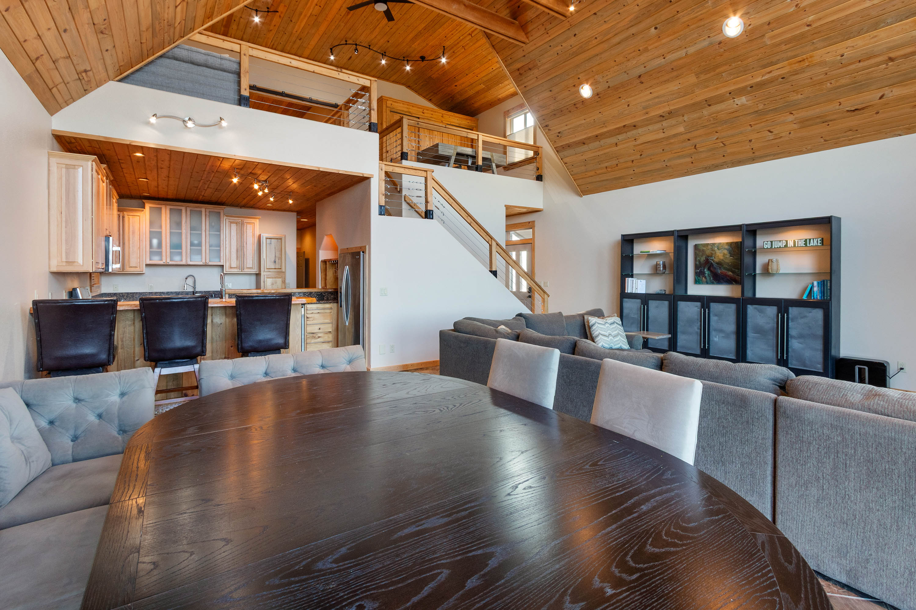 Sagle, Idaho, 83860, United States, 4 Bedrooms Bedrooms, ,2 BathroomsBathrooms,Residential,For Sale,2013773