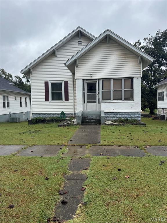 Maple St, Scott City, MO 63780