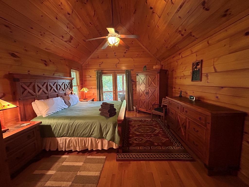 Blue Ridge, Georgia, 30513, United States, 3 Bedrooms Bedrooms, ,3 BathroomsBathrooms,Residential,For Sale,1965953