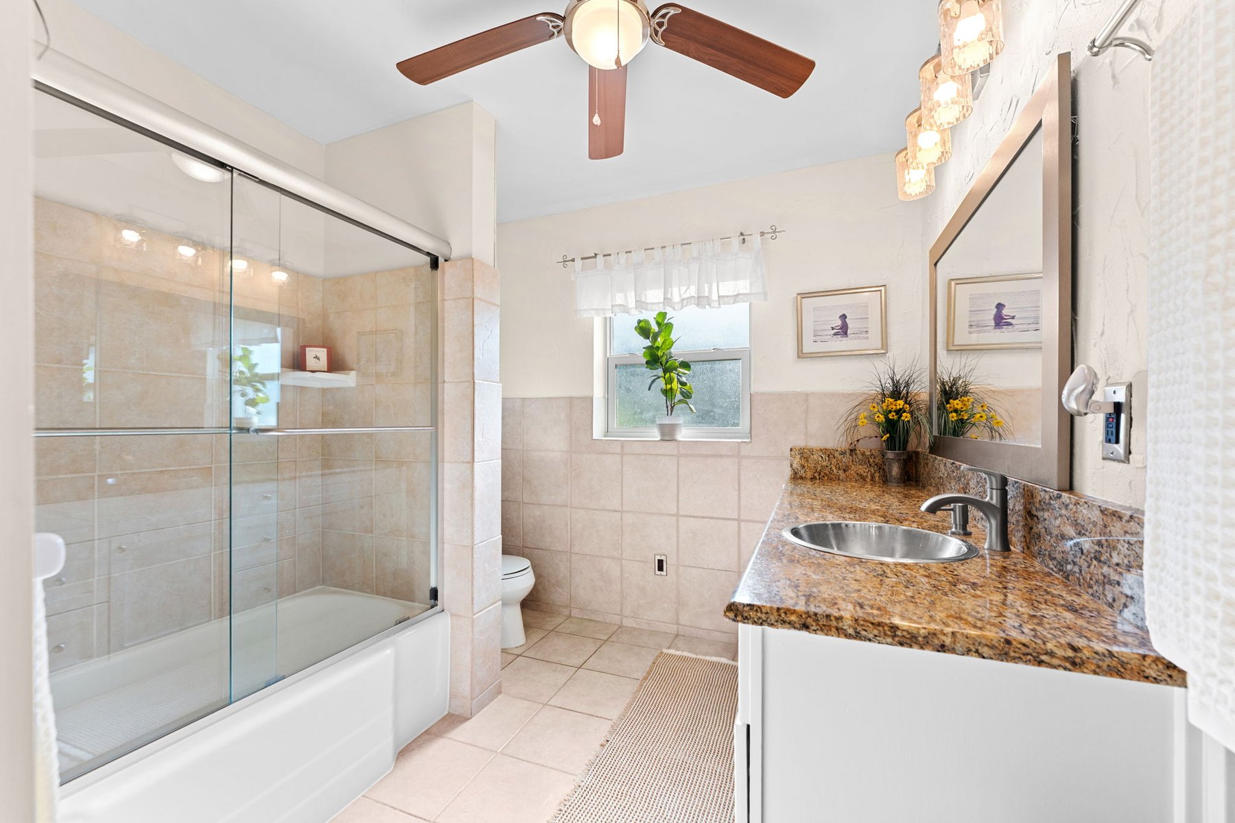  240 Deland Avenue, Indialantic, FL, 32903 - 物件實景