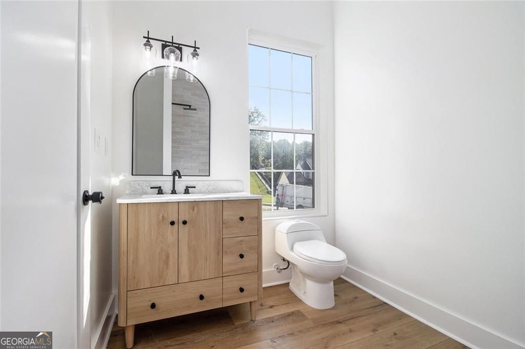 Dawsonville, Georgia, 30534, United States, 5 Bedrooms Bedrooms, ,7 BathroomsBathrooms,Residential,For Sale,1952234