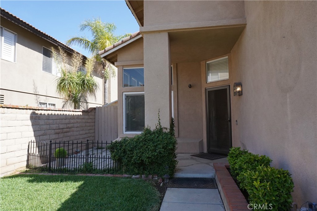 Corona, California, 92879, United States, 4 Bedrooms Bedrooms, ,3 BathroomsBathrooms,Residential,For Sale,1874942