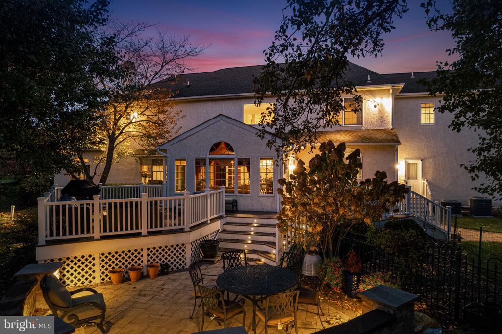 New Hope, Pennsylvania, 18938, United States, 4 Bedrooms Bedrooms, ,5 BathroomsBathrooms,Residential,For Sale,1987976