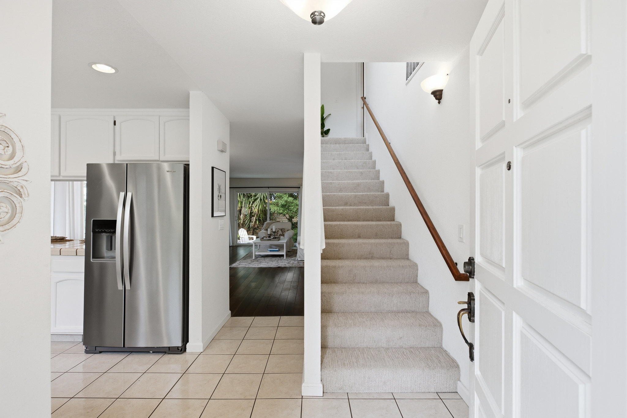  Comfortable Single Family Townhome in Wonderful Neighborhood - 物件實景