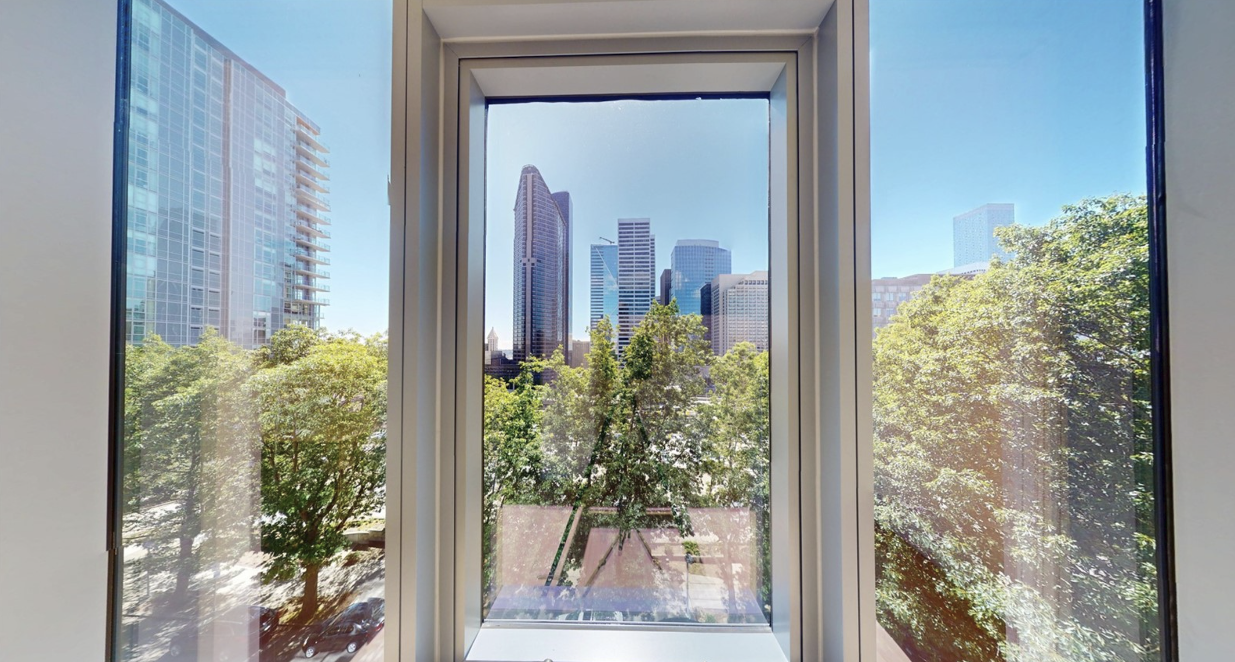  Luxurious High-Rise Living - 物件實景