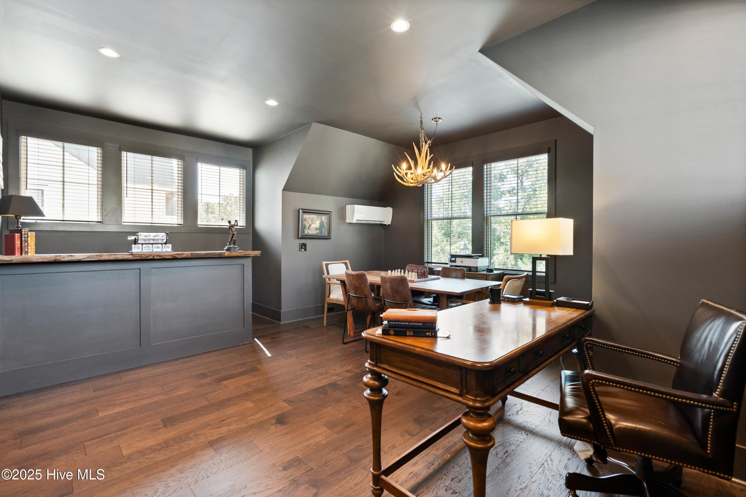 Wilmington, North Carolina, 28411, United States, 4 Bedrooms Bedrooms, ,5 BathroomsBathrooms,Residential,For Sale,1992122