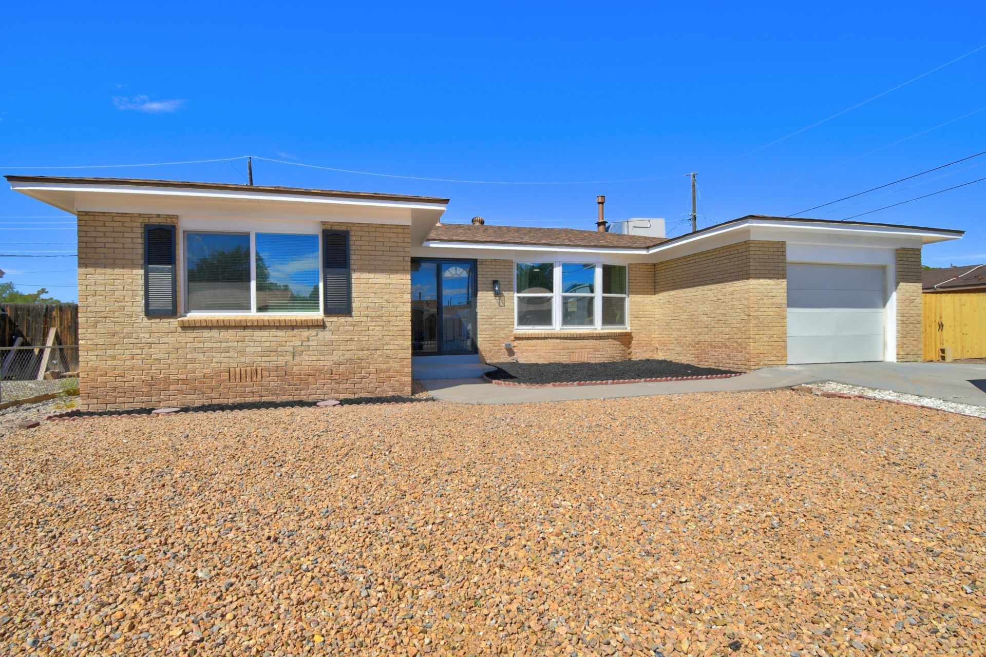 18th St, Albuquerque, NM 87104