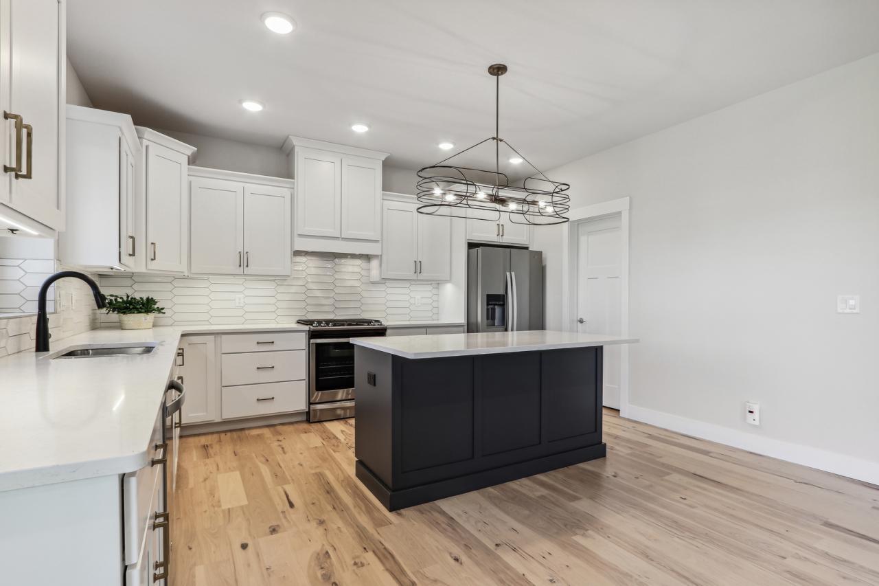 4812 Oakdale Drive, Champaign, Illinois, 61822, United States, 5 Bedrooms Bedrooms, ,4 BathroomsBathrooms,Residential,For Sale,4812 Oakdale Drive,1646863