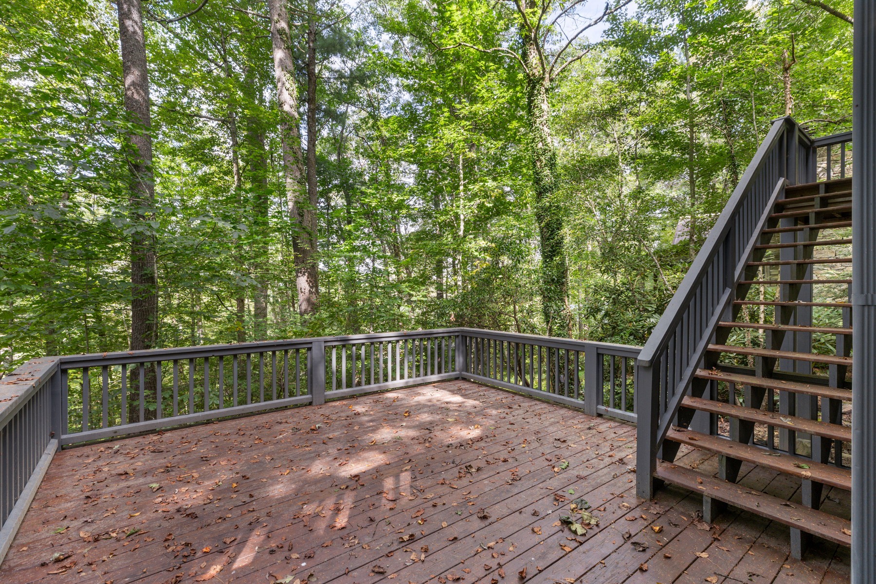  180 Wyanoak - 物件實景