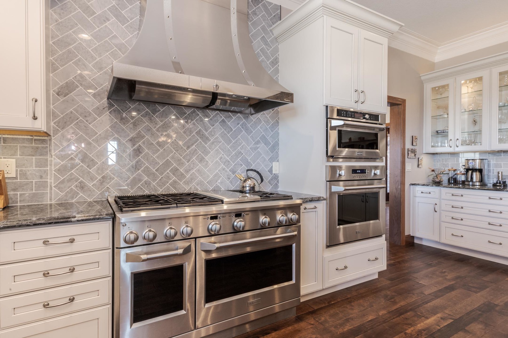 Hudson, Illinois, 61748, United States, 3 Bedrooms Bedrooms, ,5 BathroomsBathrooms,Residential,For Sale,1987913