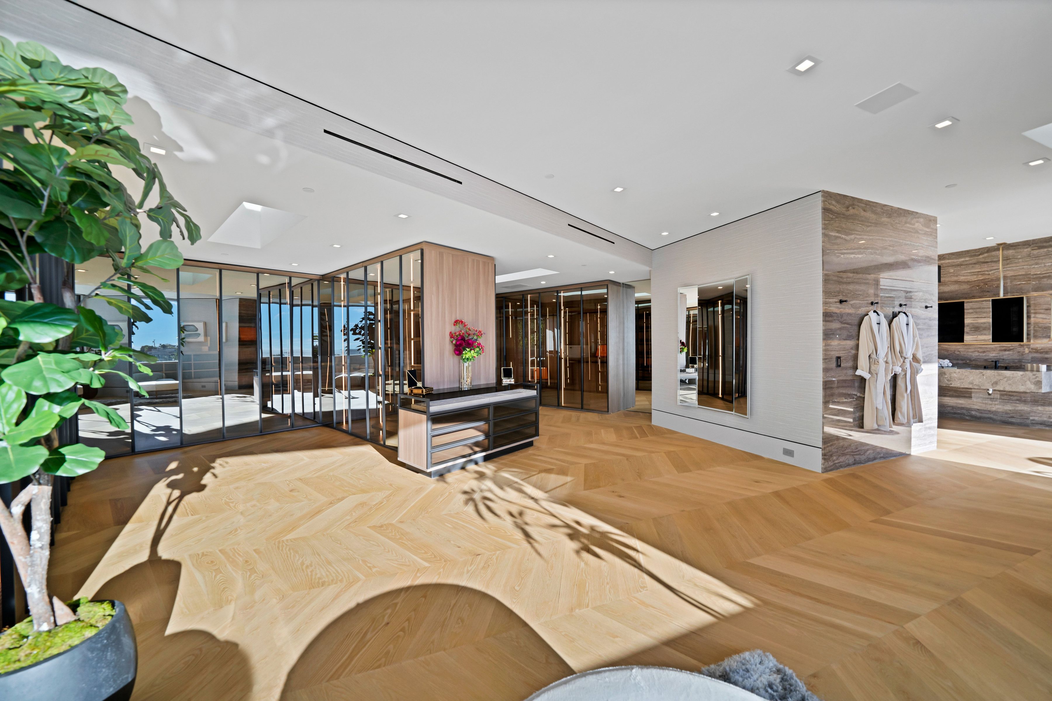  9330 Flicker Way - 物件實景