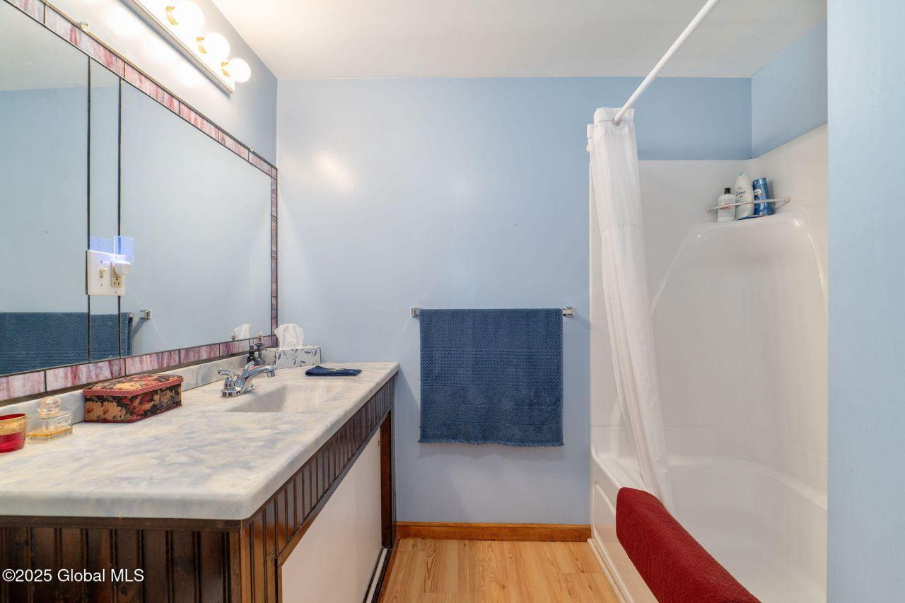Gloversville, New York, 12078, United States, 2 Bedrooms Bedrooms, ,2 BathroomsBathrooms,Residential,For Sale,1828011
