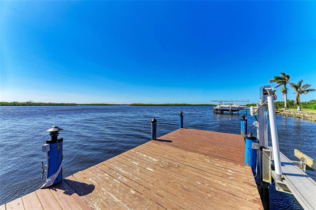 Punta Gorda, Florida, 33983, United States, 4 Bedrooms Bedrooms, ,4 BathroomsBathrooms,Residential,For Sale,1744547