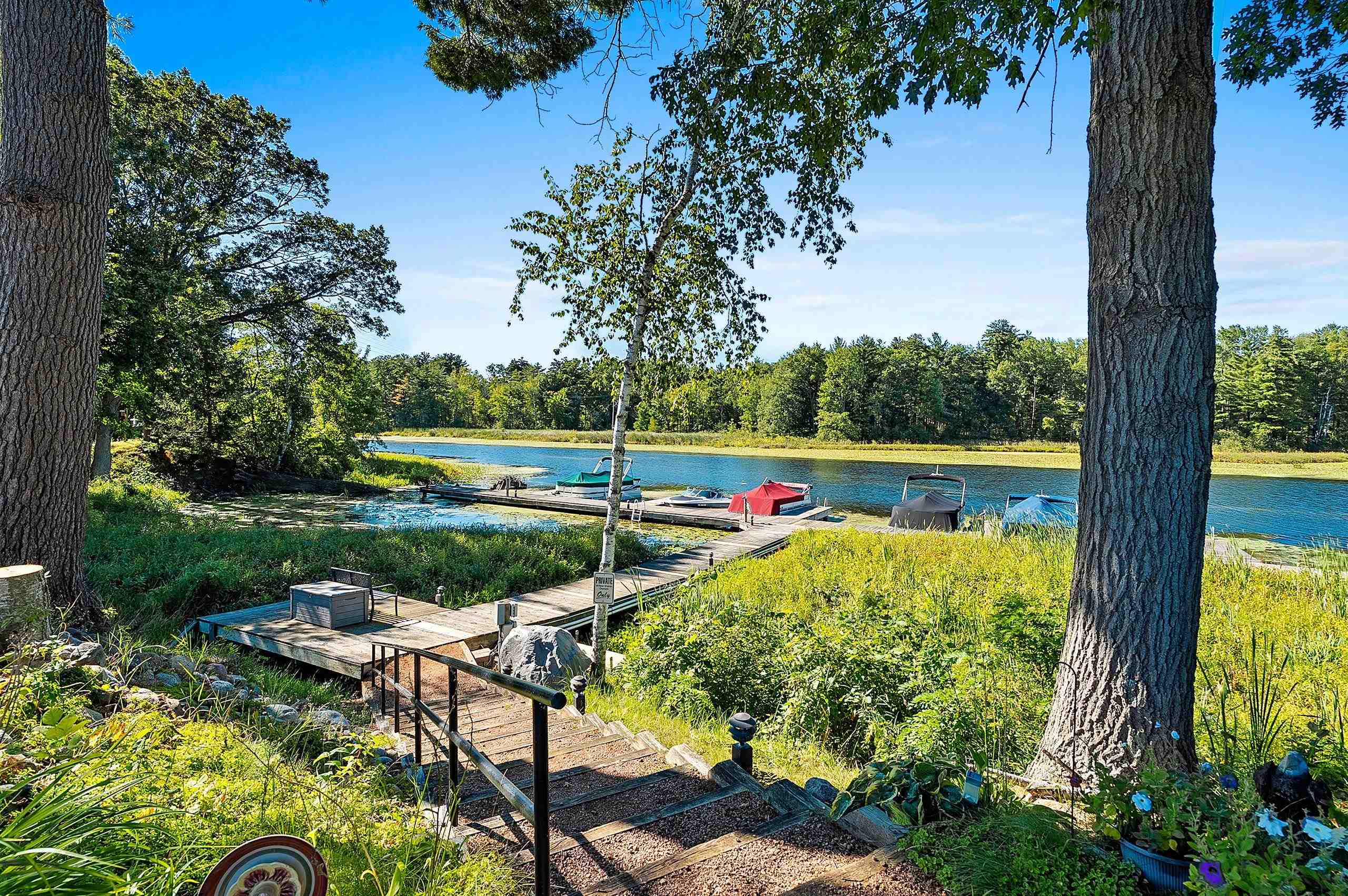 SHAWANO, Wisconsin, 54166, United States, 3 Bedrooms Bedrooms, ,3 BathroomsBathrooms,Residential,For Sale,1940998