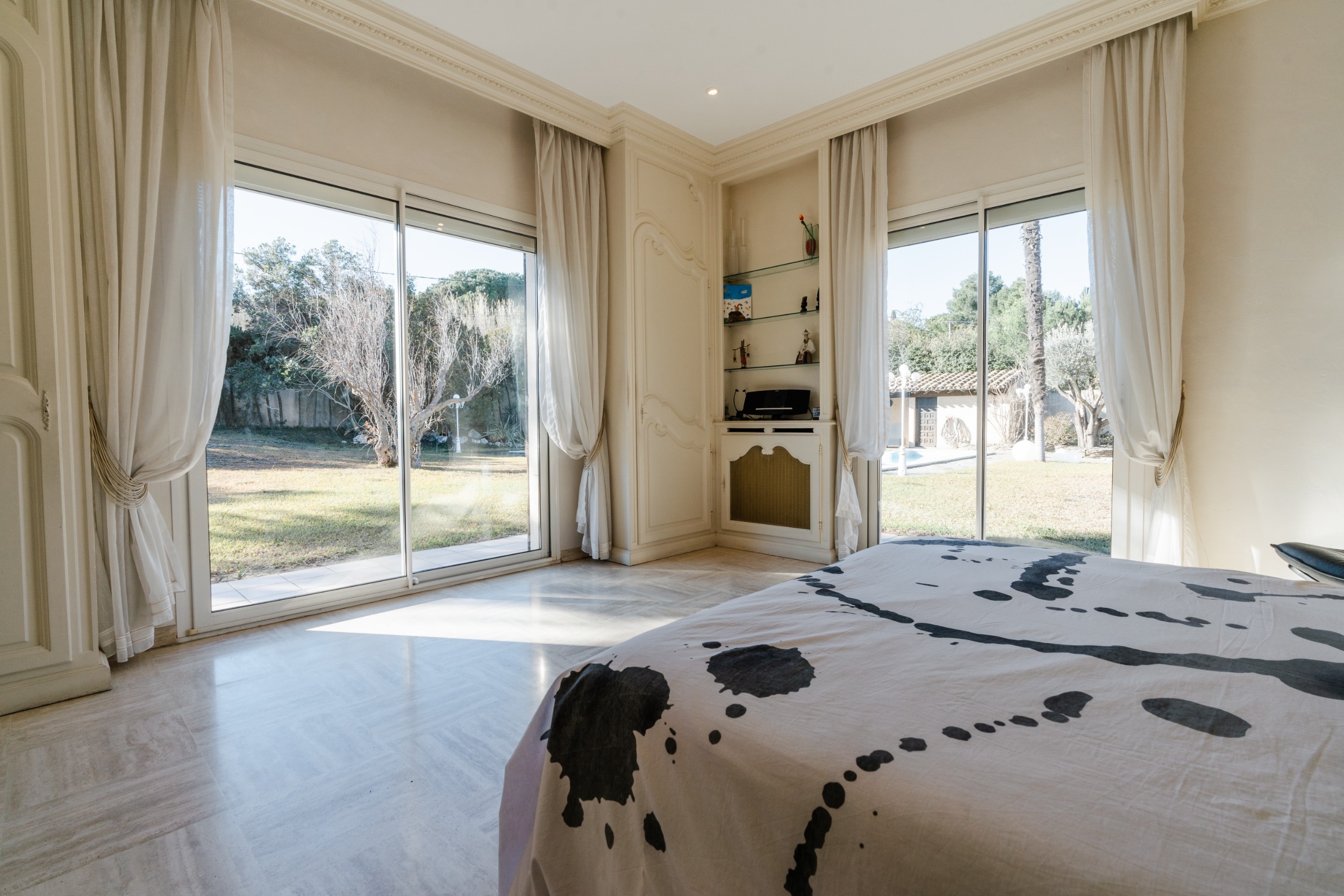  House of over 280m² on 4900m² of grounds with swimming pool, in a peaceful and … - 物件實景