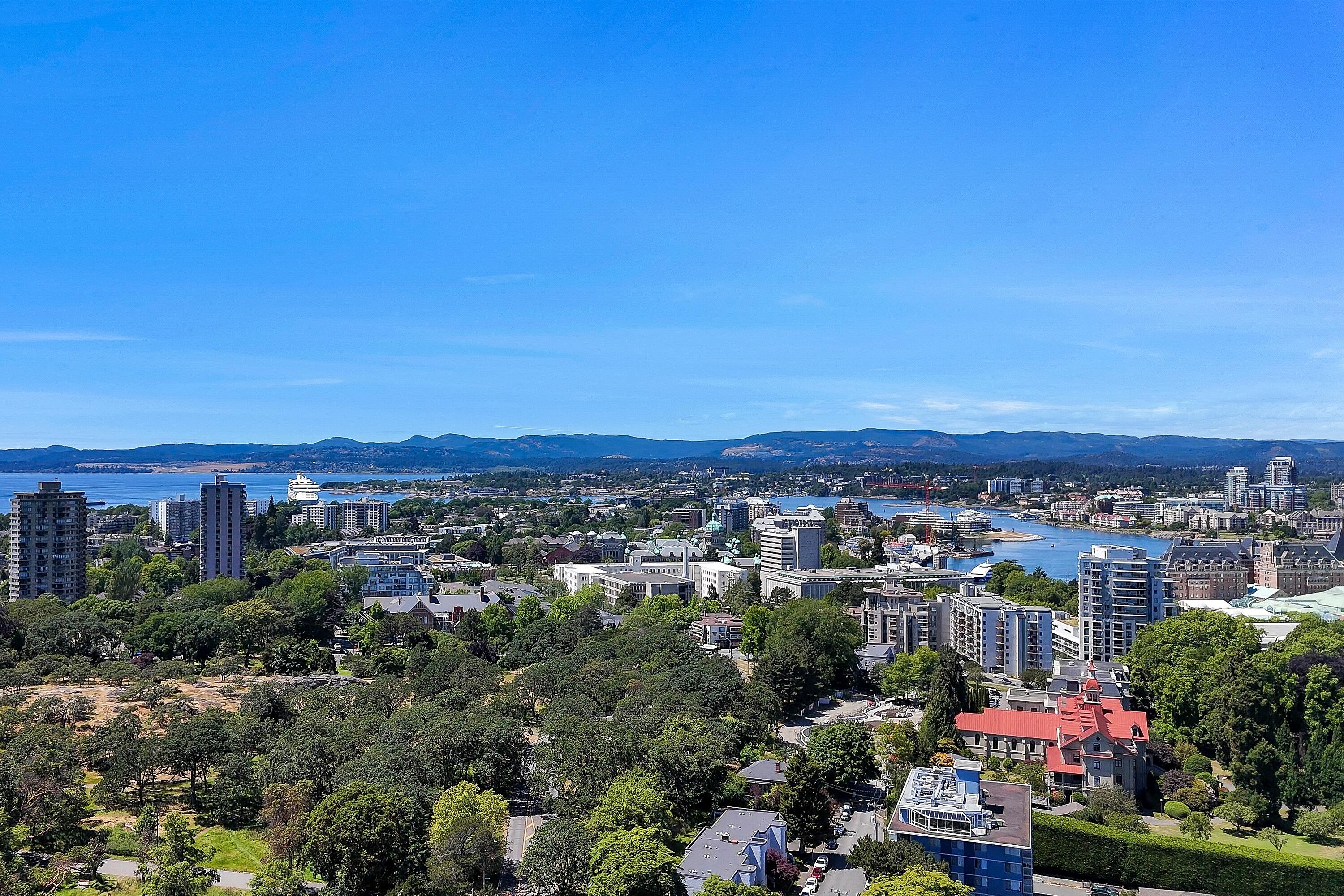  Exquisite Fairfield Townhome - 物件實景