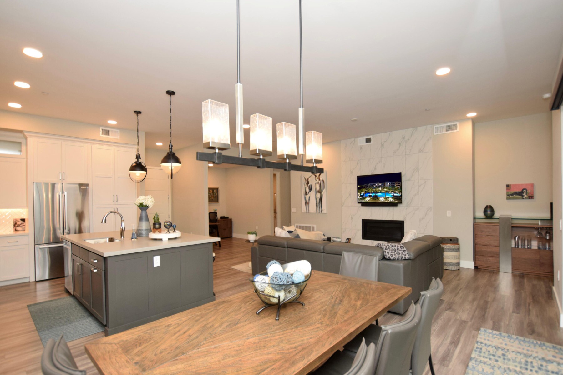  5250 E Deer Valley Drive  Phoenix, AZ - 物件實景