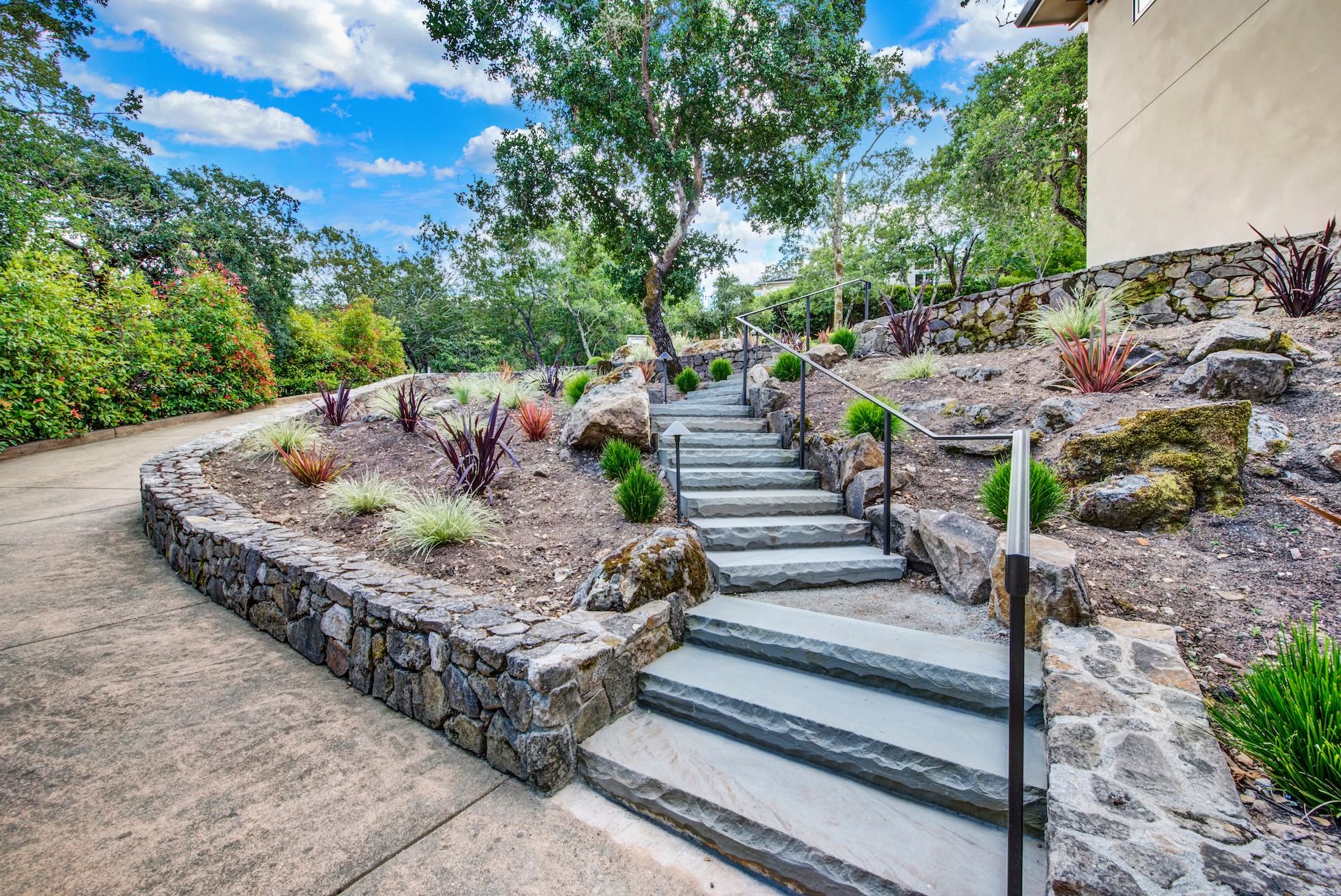 Gated Hagen Oaks Estates Residence - 物件實景