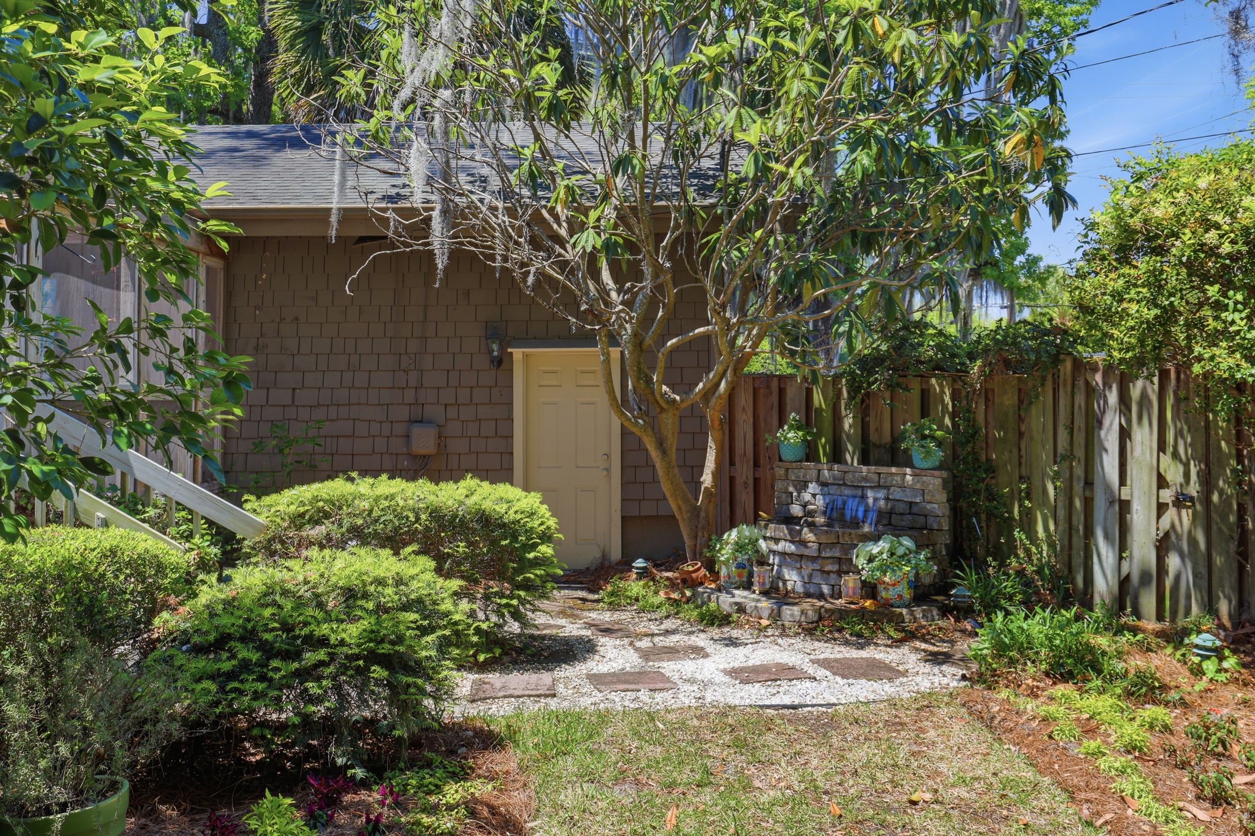  Prestigious Home in Ardsley Park Featured in Southern Living Magazine - 物件實景