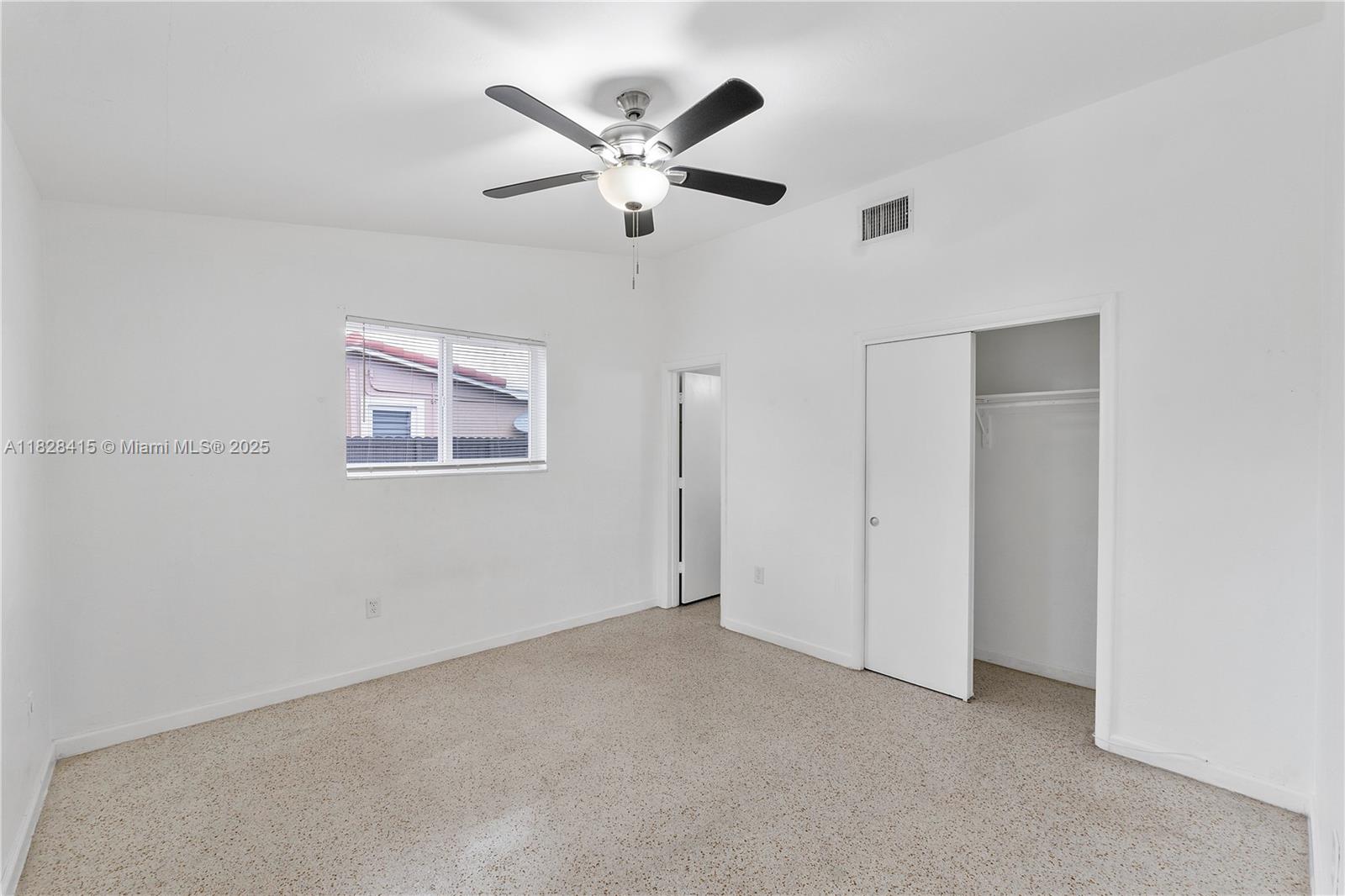 Miami, Florida, 33165, United States, 3 Bedrooms Bedrooms, ,2 BathroomsBathrooms,Residential,For Sale,1882304