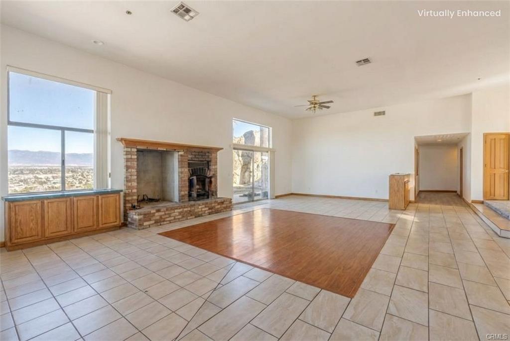 Bloomington, California, 92316, United States, 4 Bedrooms Bedrooms, ,3 BathroomsBathrooms,Residential,For Sale,2011679