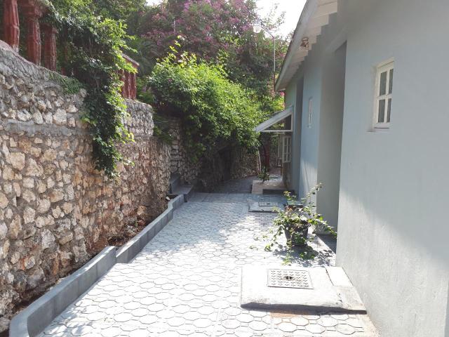 Kingston & St. Andrew, JM, 4 Bedrooms Bedrooms, ,5 BathroomsBathrooms,Residential,For Sale,1615791
