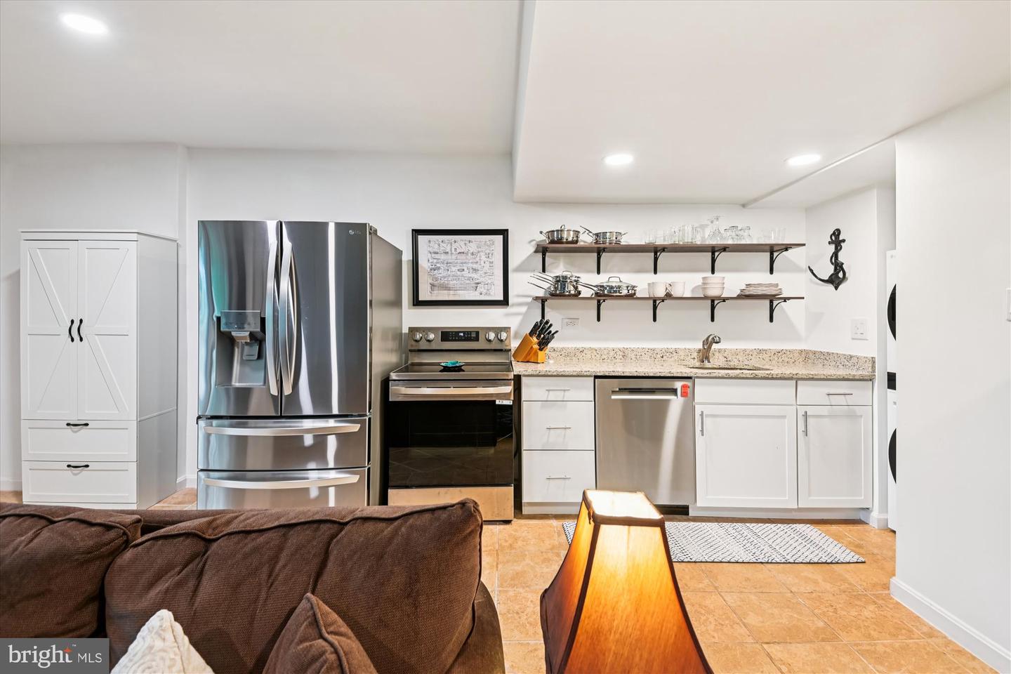 Crofton, Maryland, 21114, United States, 5 Bedrooms Bedrooms, ,4 BathroomsBathrooms,Residential,For Sale,1971690