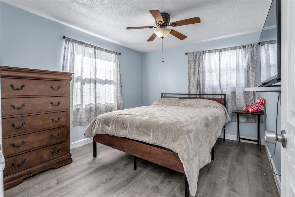 Methuen, Massachusetts, 01844, United States, 6 Bedrooms Bedrooms, ,4 BathroomsBathrooms,Residential,For Sale,2015357