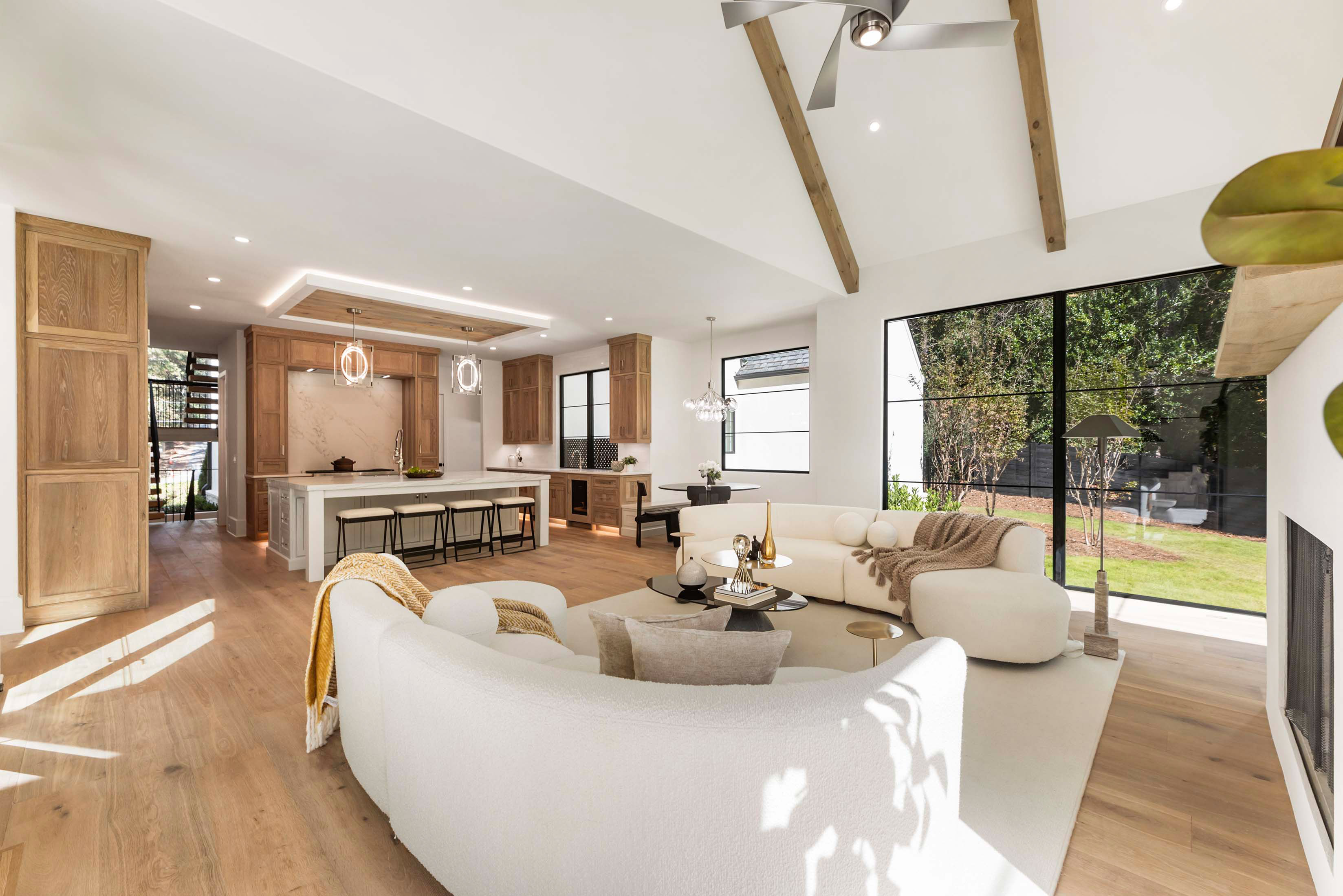  The Pinnacle of Luxury: New Custom Home in Prime Londonberry - 物件實景