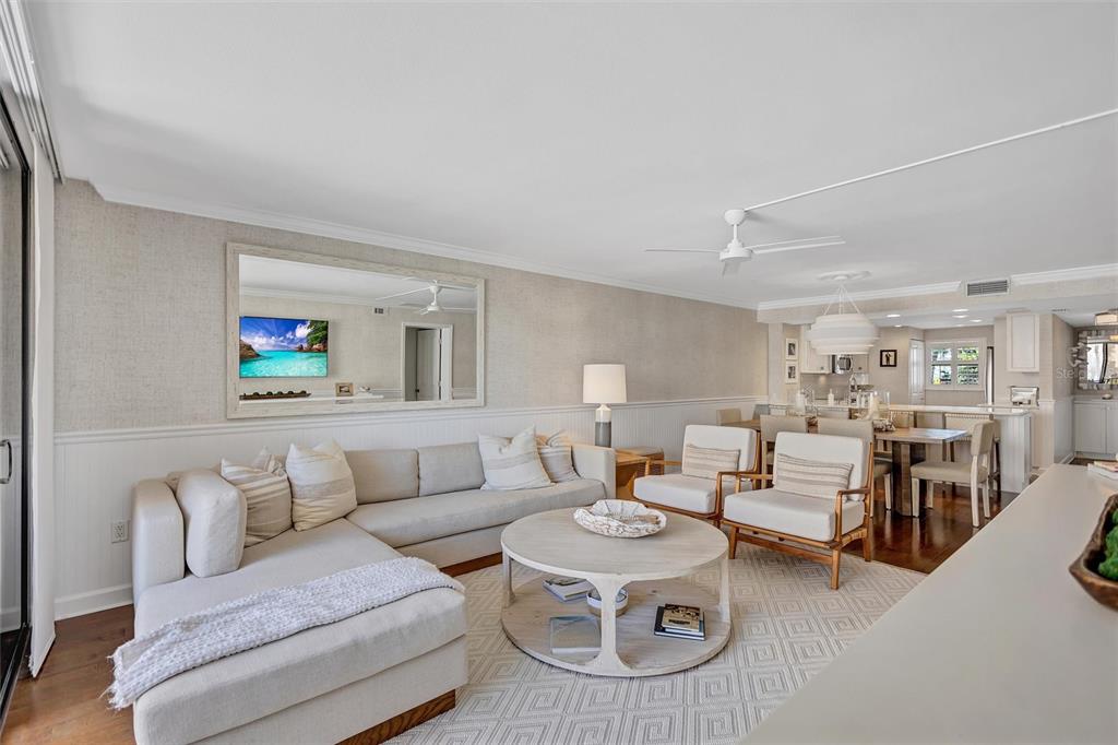 Sarasota, Florida, 34242, United States, 2 Bedrooms Bedrooms, ,2 BathroomsBathrooms,Residential,For Sale,1895415