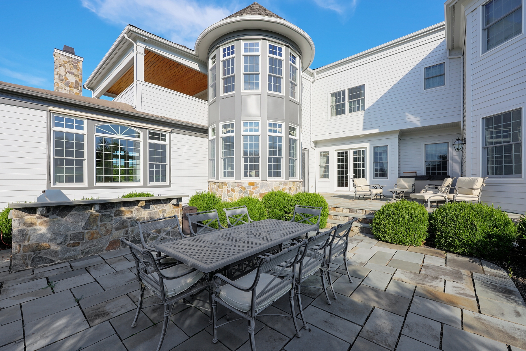  ?River Edge Estates? Timeless Elegance Meets Luxurious Modern Living - 物件實景