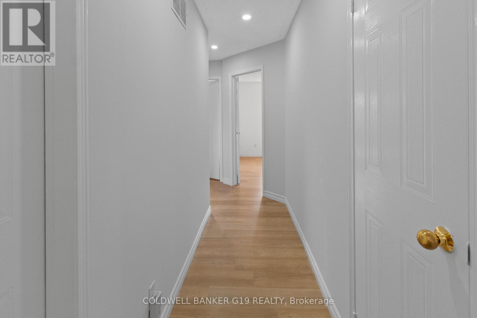 BRAMPTON (SANDRINGHAM-WELLINGTON), Ontario, L6R 1T3, CA, 4 Bedrooms Bedrooms, ,3 BathroomsBathrooms,Residential,For Sale,1903292