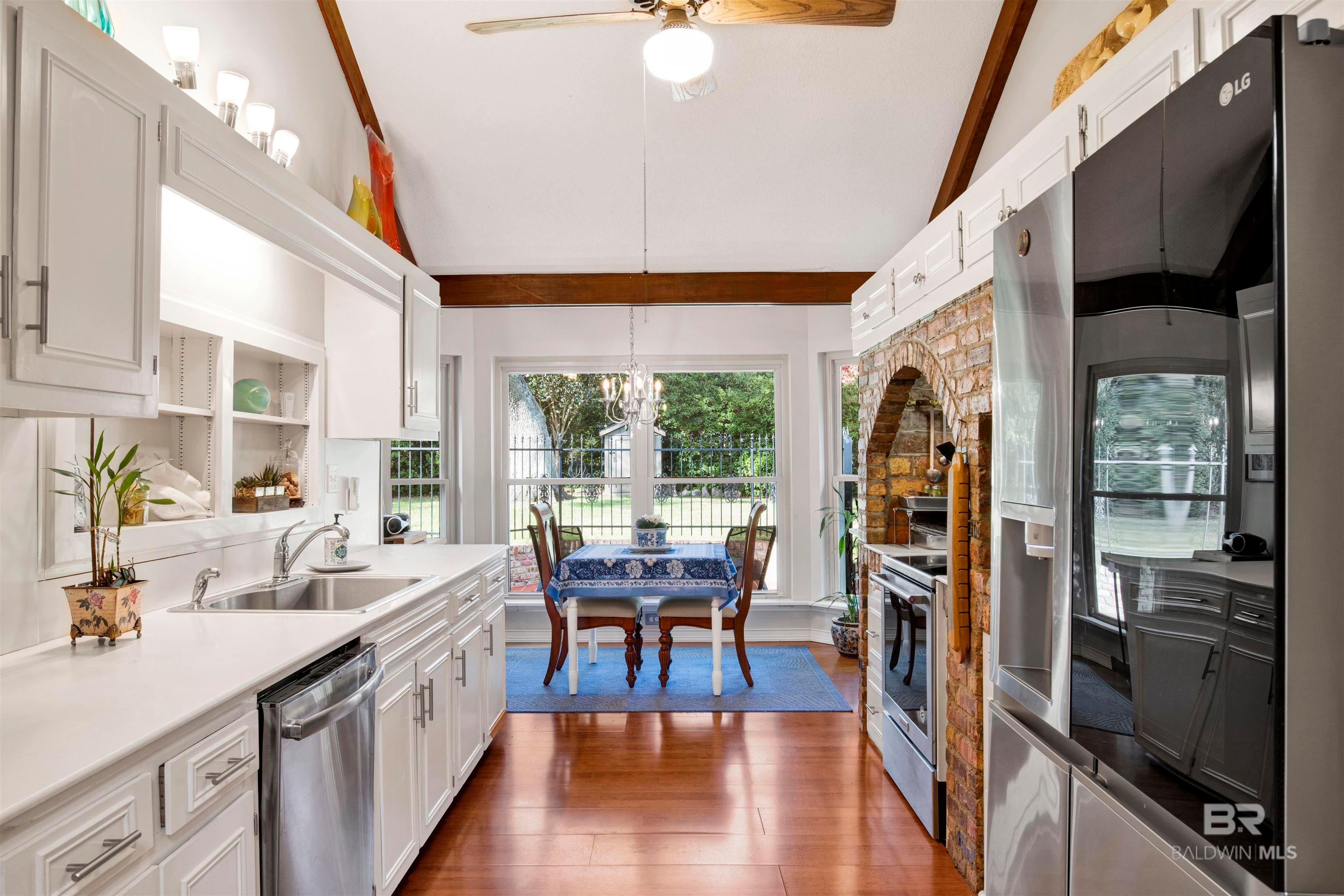 Daphne, Alabama, 36526, United States, 4 Bedrooms Bedrooms, ,3 BathroomsBathrooms,Residential,For Sale,1998896