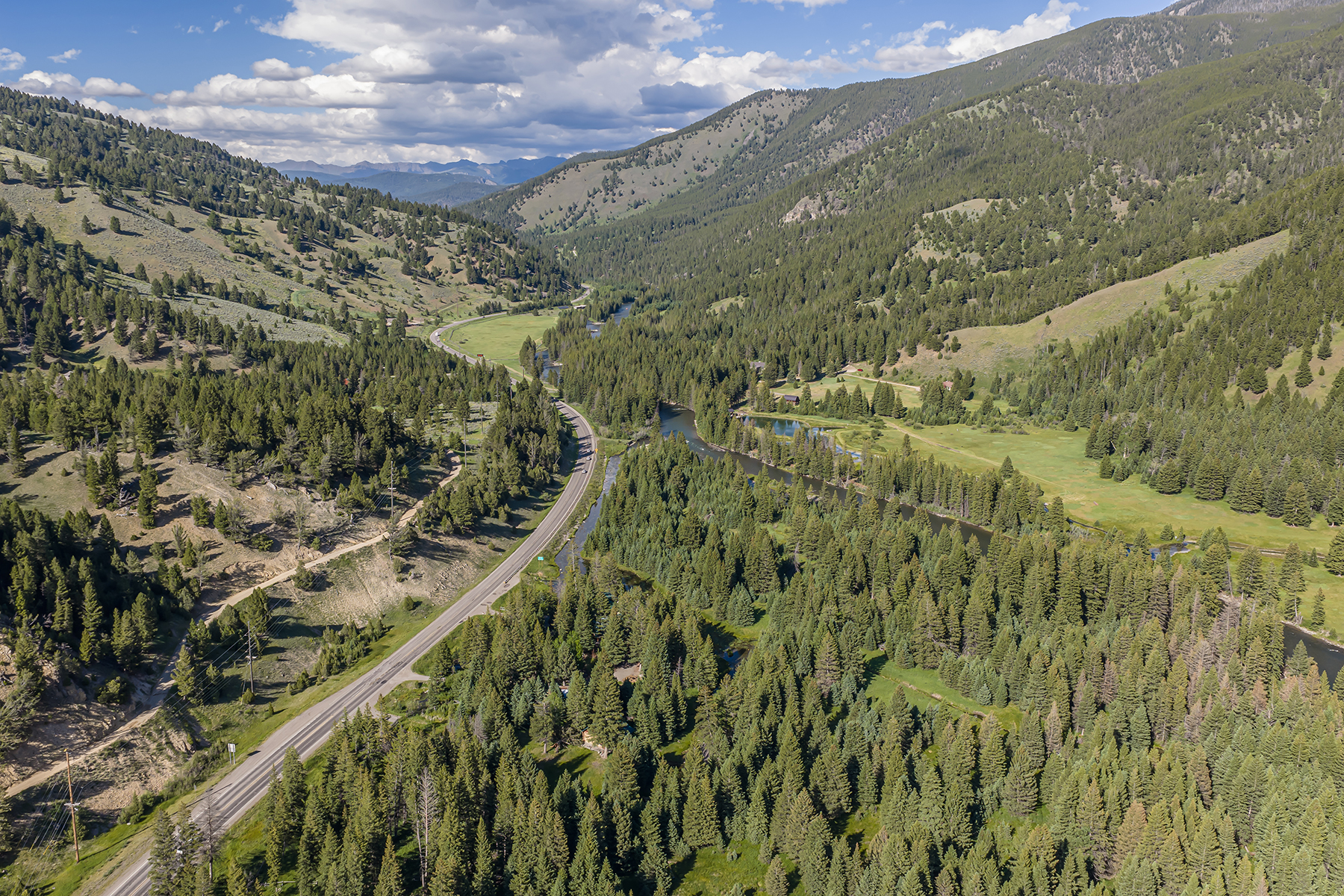  48500 Gallatin Road - 物件實景