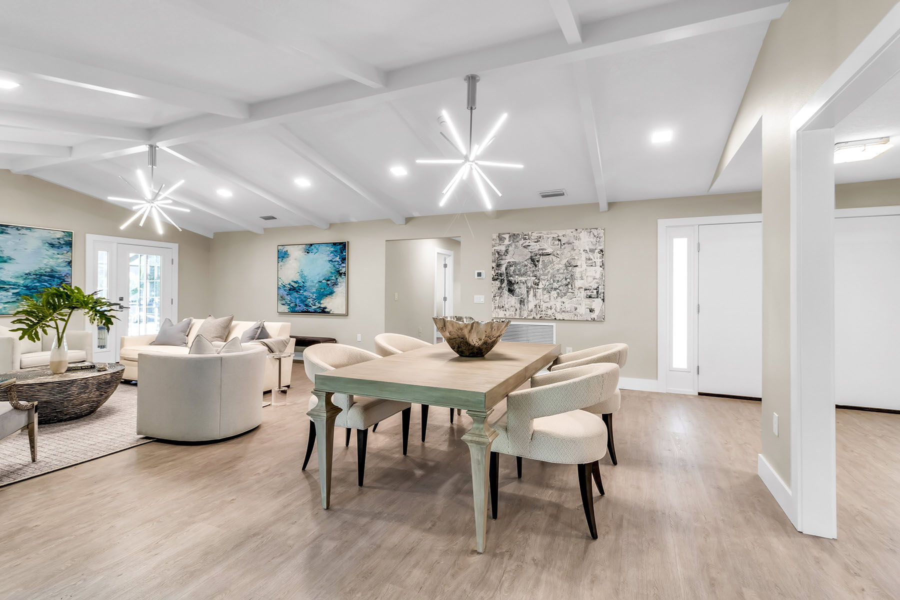  JOHNSON ESTATES - 物件實景