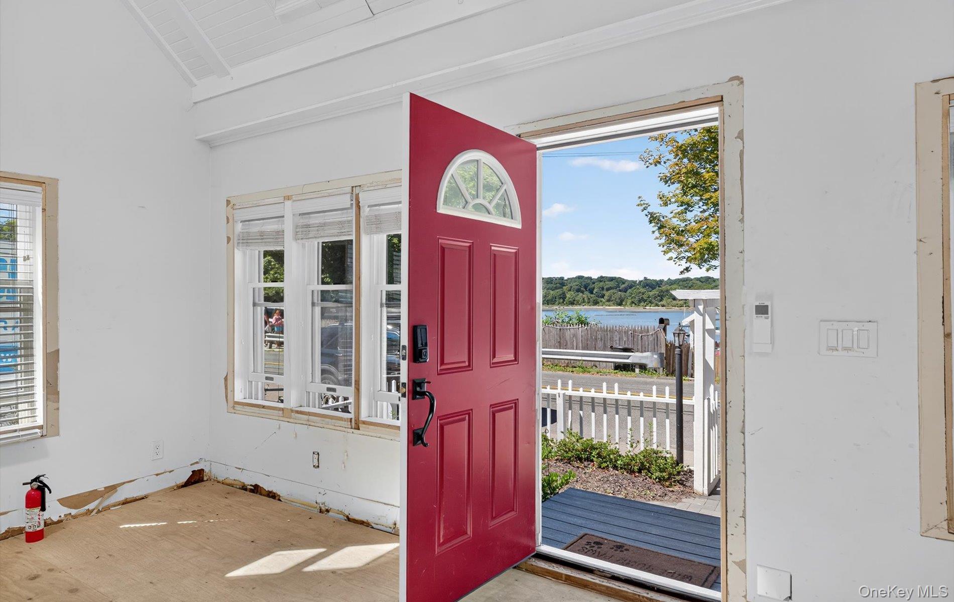 Northport, New York, 11768, United States, 2 Bedrooms Bedrooms, ,2 BathroomsBathrooms,Residential,For Sale,1941048