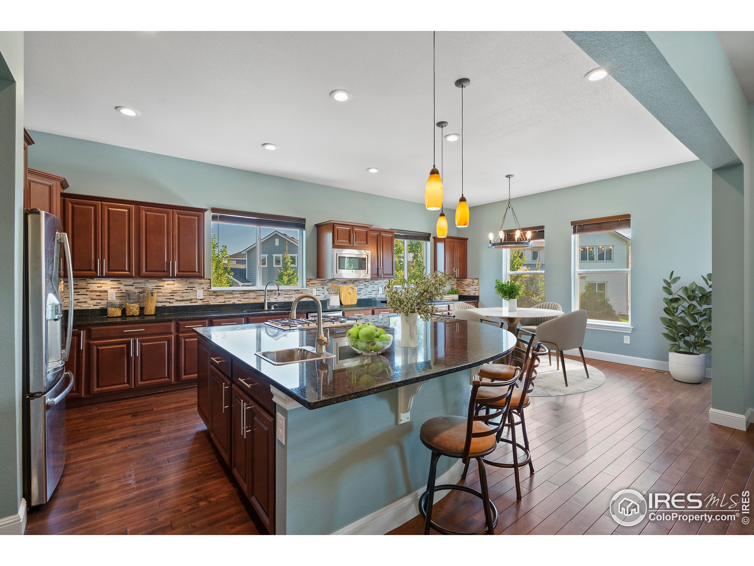 Arvada, Colorado, 80007, United States, 4 Bedrooms Bedrooms, ,3 BathroomsBathrooms,Residential,For Sale,1917292