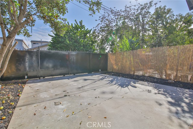 Los Angeles, California, 90002, United States, 3 Bedrooms Bedrooms, ,2 BathroomsBathrooms,Residential,For Sale,1986141